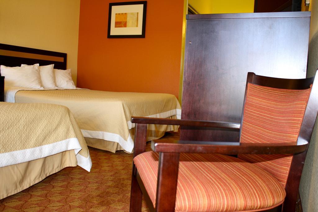 Days Inn By Wyndham Globe Εξωτερικό φωτογραφία