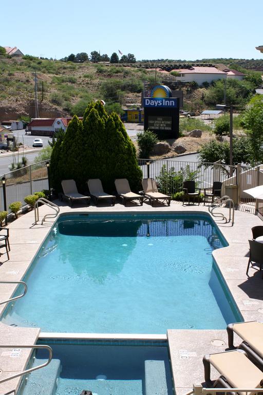 Days Inn By Wyndham Globe Εξωτερικό φωτογραφία