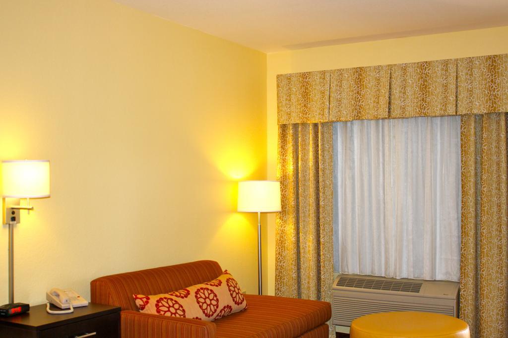 Days Inn By Wyndham Globe Εξωτερικό φωτογραφία